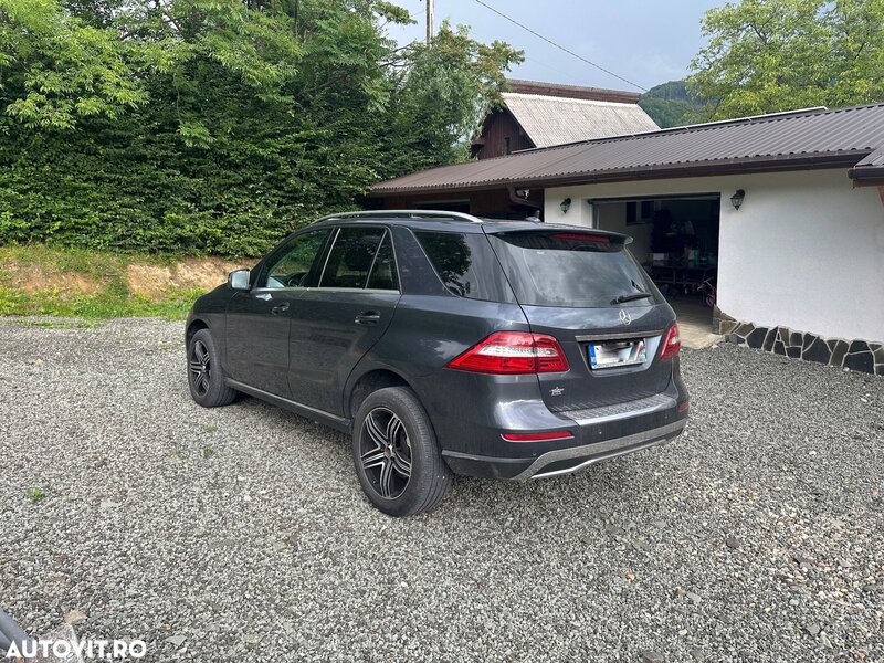 Mercedes-Benz ML 350